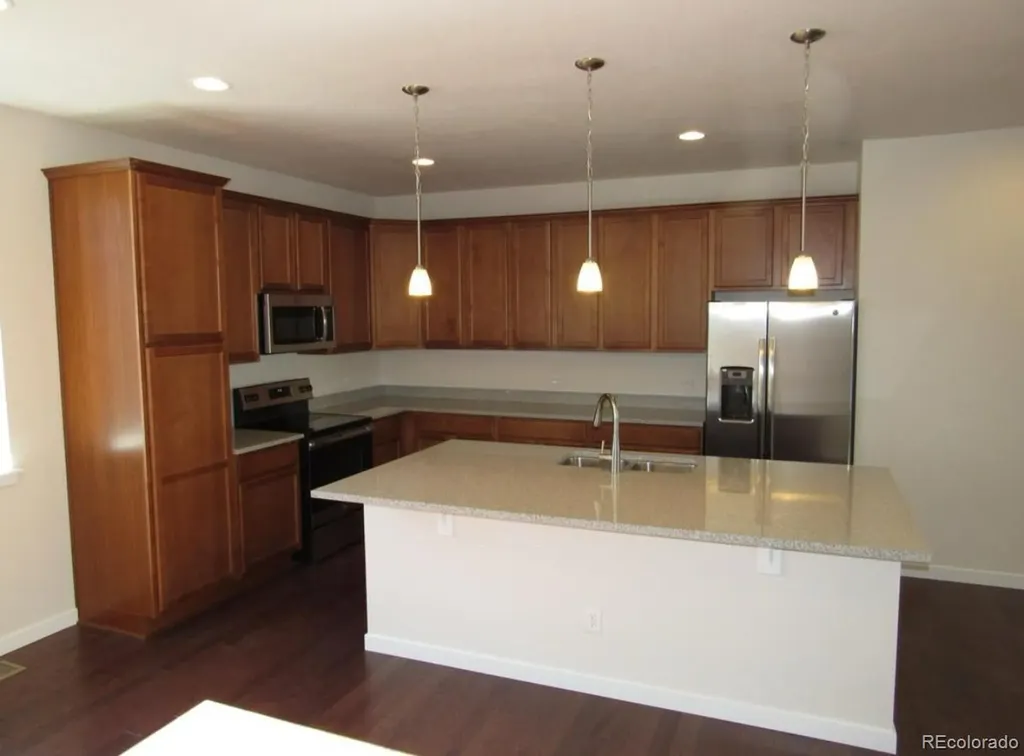 15801 E Broncos Place Englewood CO 80112