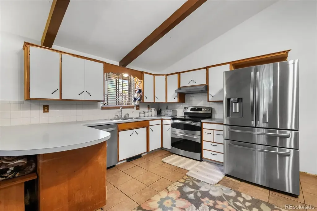 1337 Sharpe Place Longmont CO 80501