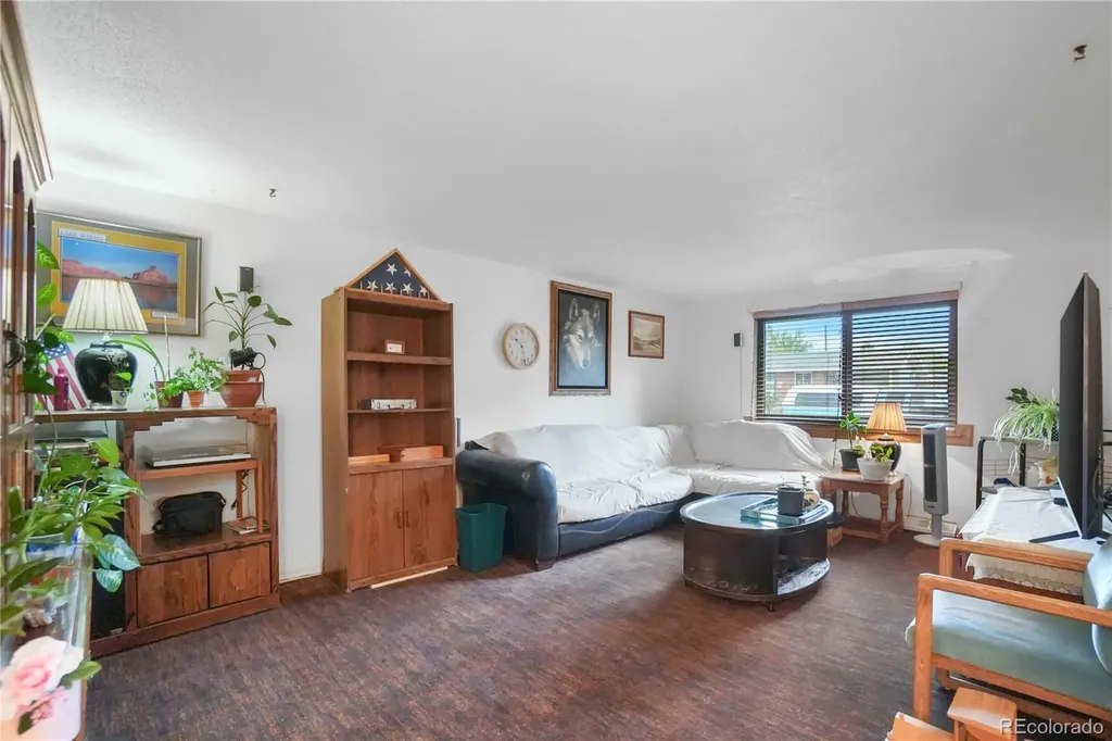 1337 Sharpe Place Longmont CO 80501