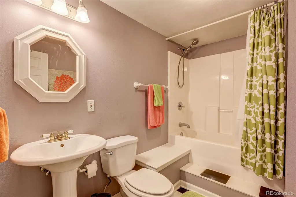 5231 S Zinnia Court Littleton CO 80127