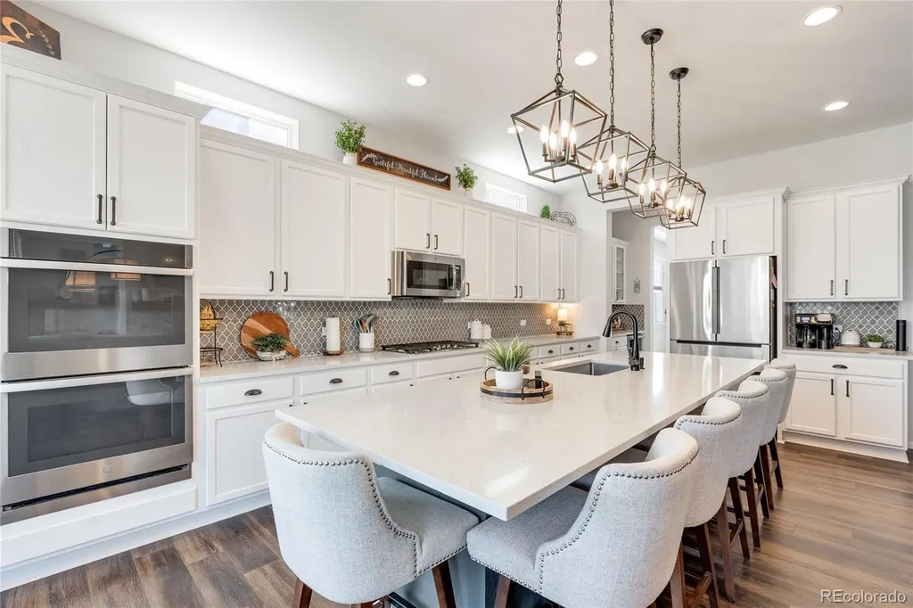 8477 Arapahoe Peak Street Littleton CO 80125