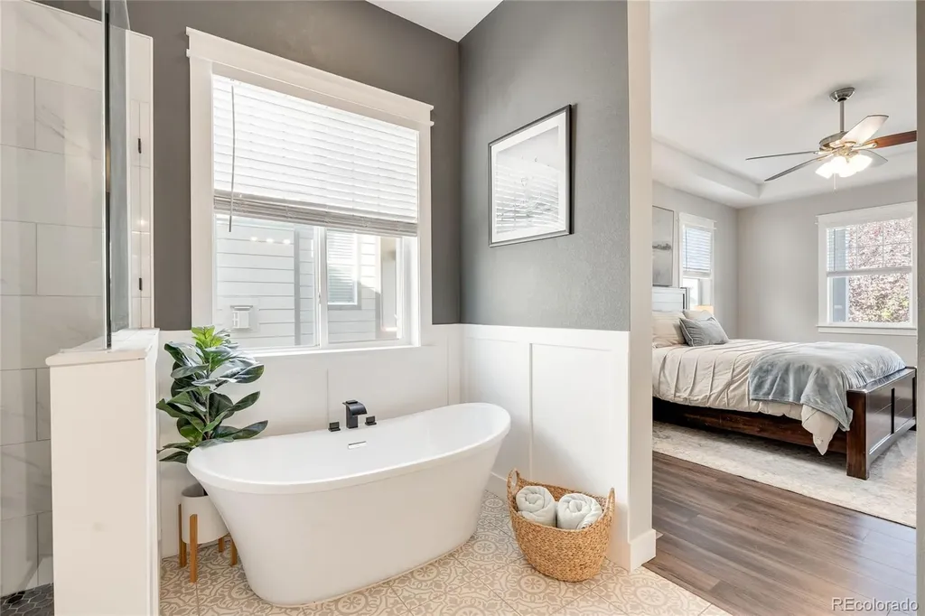 8477 Arapahoe Peak Street Littleton CO 80125