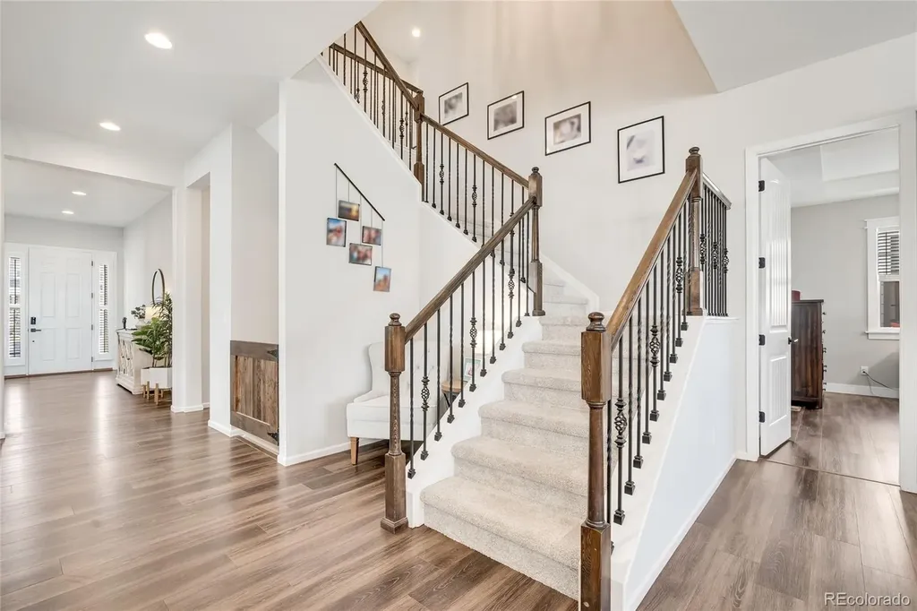 8477 Arapahoe Peak Street Littleton CO 80125