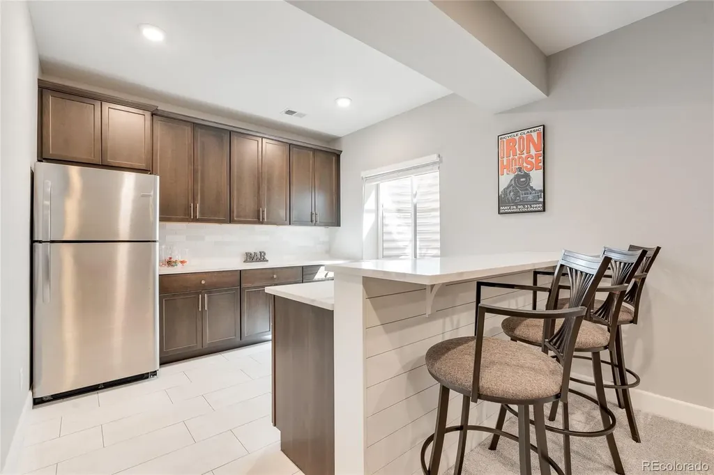 8477 Arapahoe Peak Street Littleton CO 80125