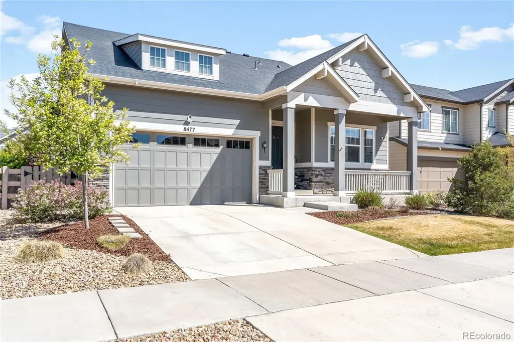 8477 Arapahoe Peak Street Littleton CO 80125