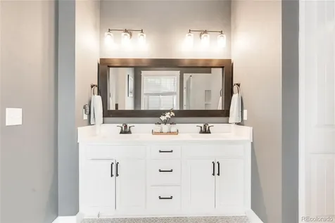 8477 Arapahoe Peak Street Littleton CO 80125