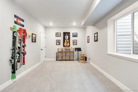 8477 Arapahoe Peak Street Littleton CO 80125