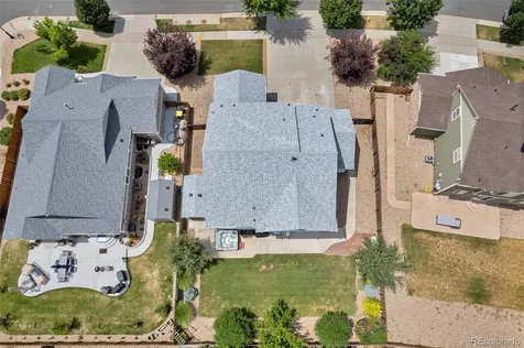 82 S Newbern Way Aurora CO 80018