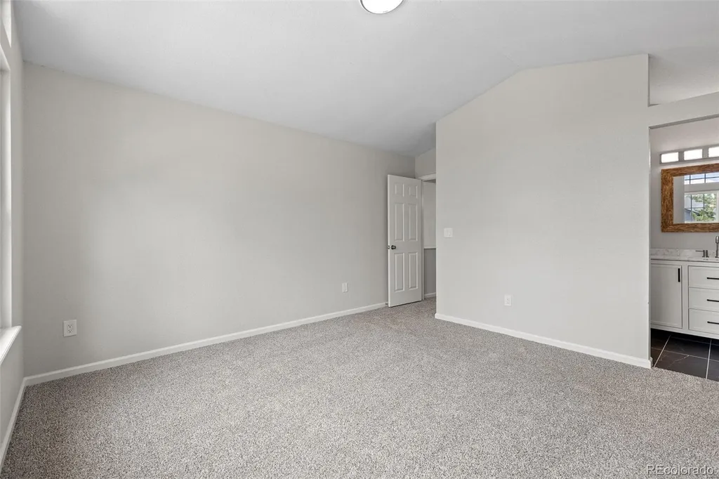 5488 S Danube Way Aurora CO 80015