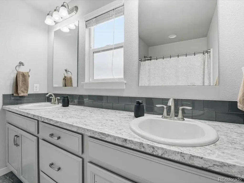 1106 Osprey Way Wiggins CO 80654