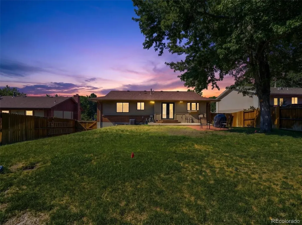 11707 W Jewell Drive Lakewood CO 80228