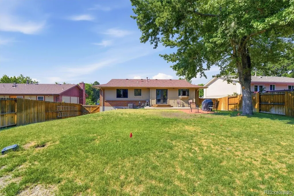 11707 W Jewell Drive Lakewood CO 80228