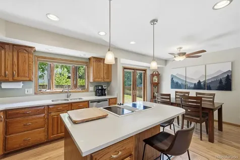 11707 W Jewell Drive Lakewood CO 80228