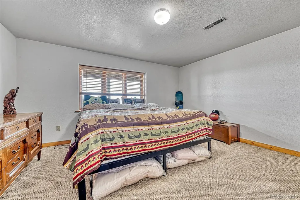 33442 County 25 Road Elizabeth CO 80107