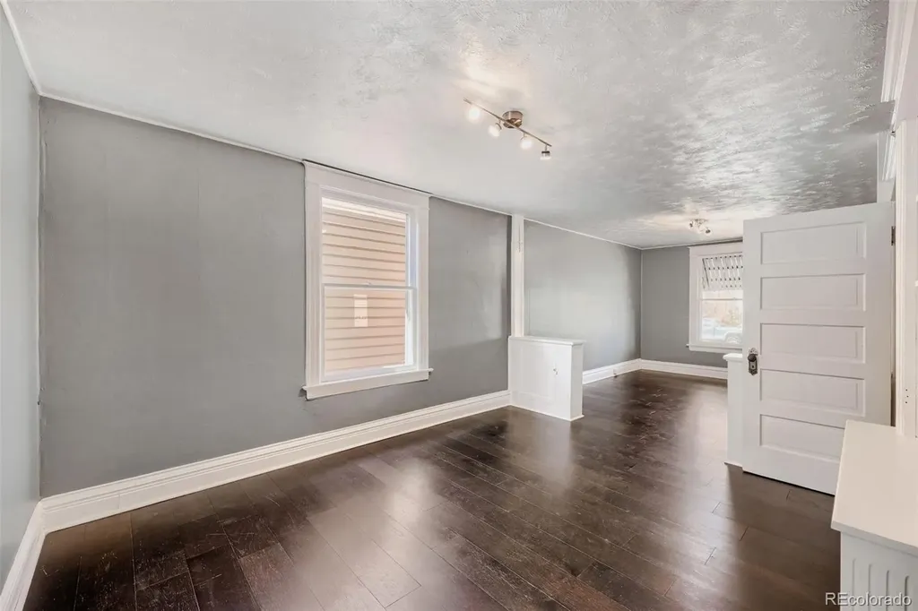70 Fox Street Denver CO 80223