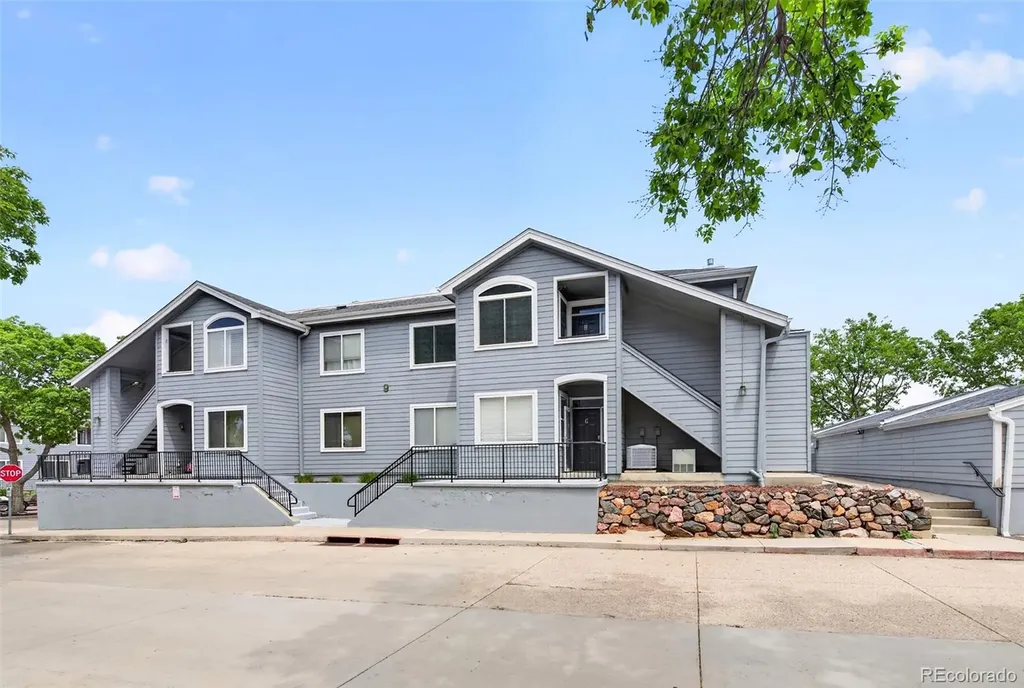 8500 E Jefferson Avenue Denver CO 80237