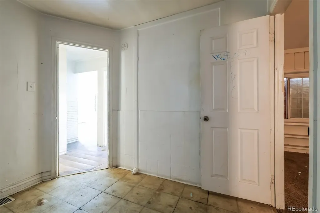 1585 Verbena Street Denver CO 80220
