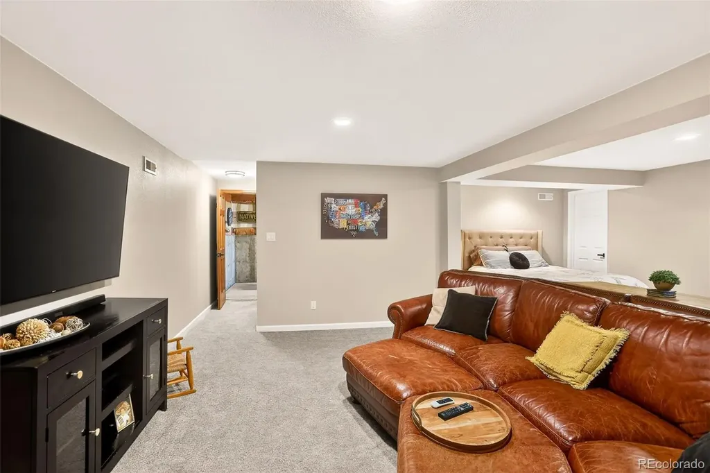 5295 S Laredo Way Centennial CO 80015