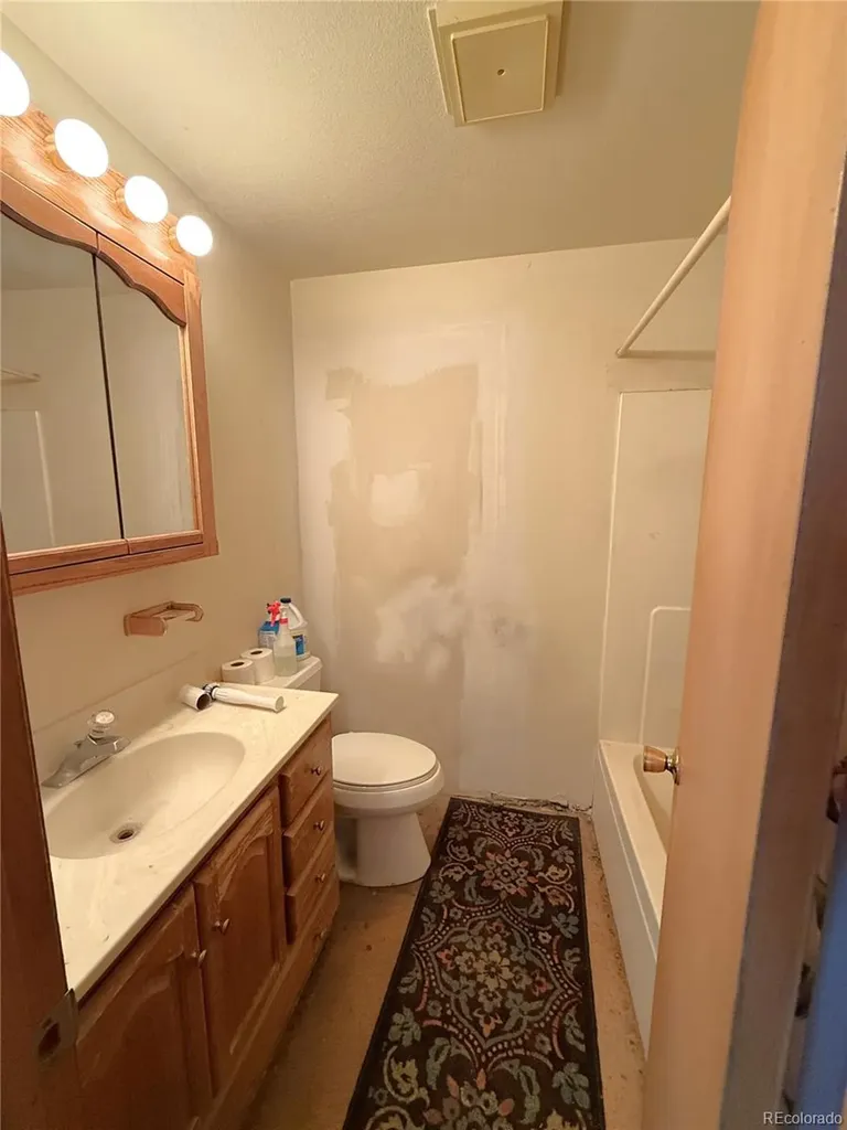 426 3rd Street Hugo CO 80821
