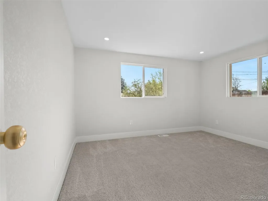 5400 W 1 St Avenue Lakewood CO 80226