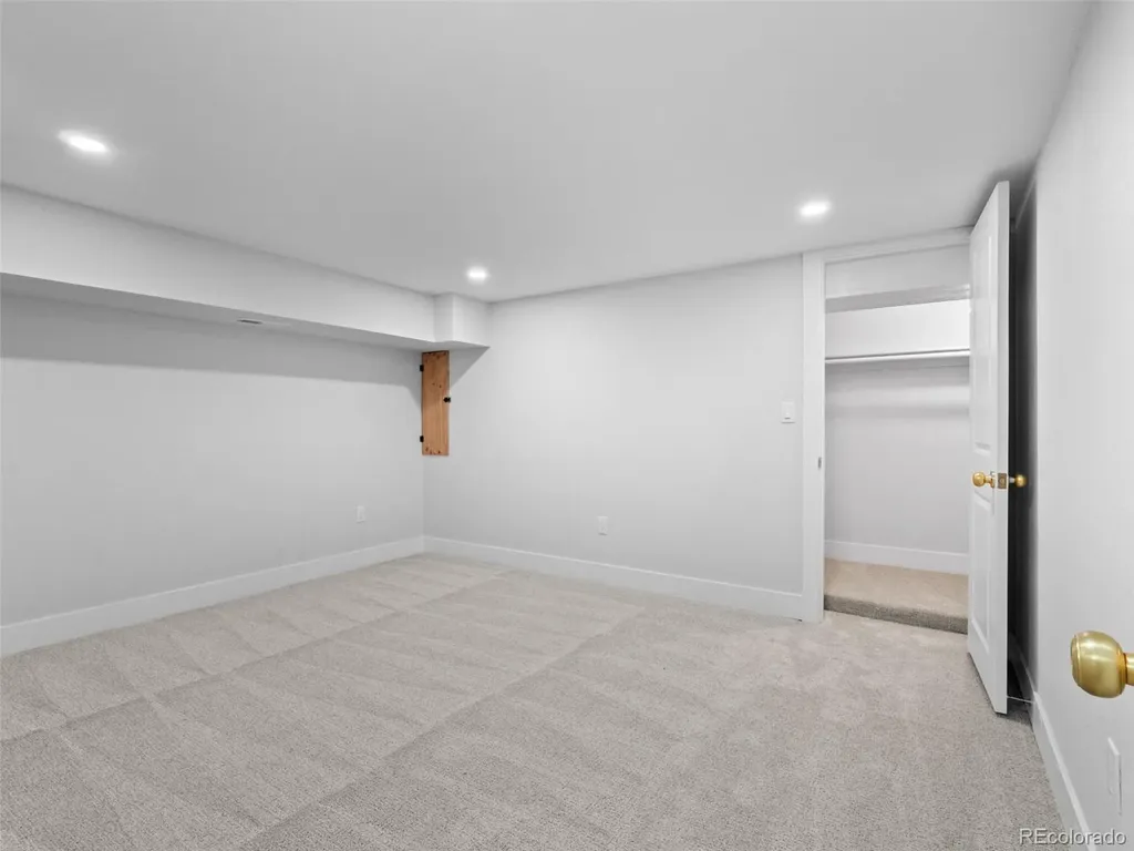 5400 W 1 St Avenue Lakewood CO 80226