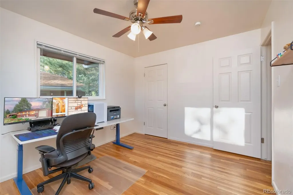 246 Lansing Street Aurora CO 80010