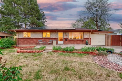 246 Lansing Street Aurora CO 80010