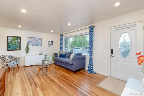 246 Lansing Street Aurora CO 80010