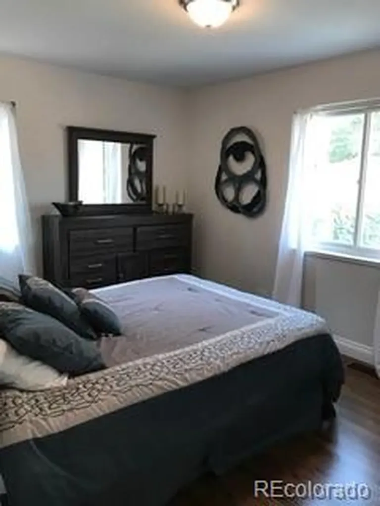 2895 Eudora Street Denver CO 80207