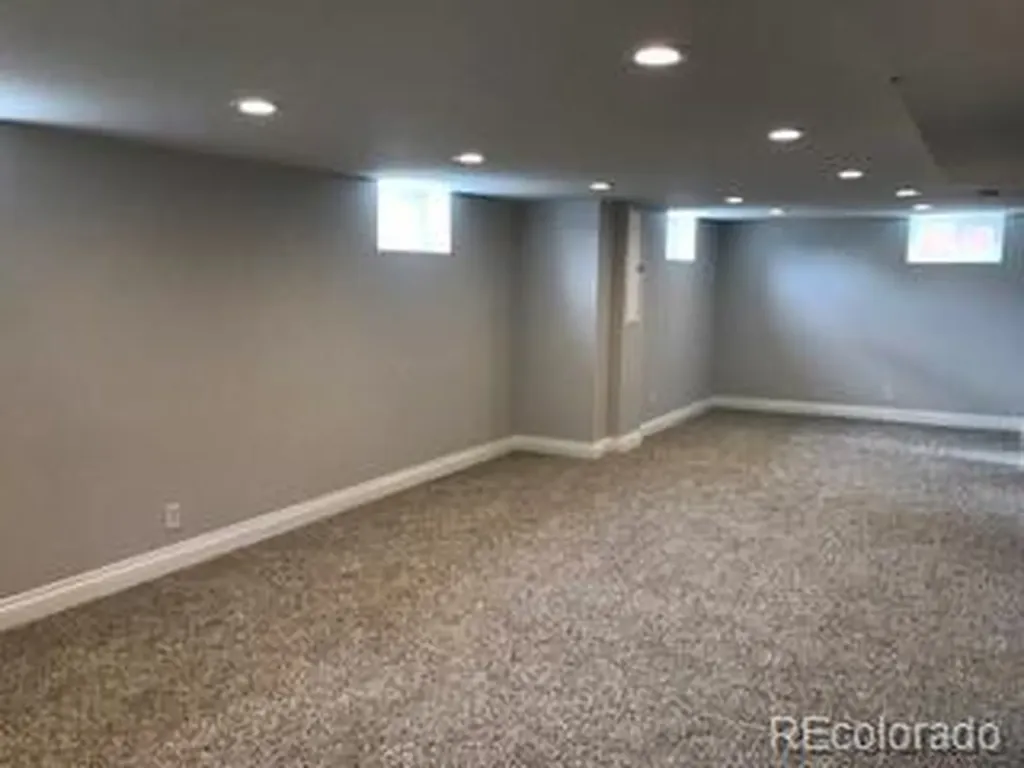 2895 Eudora Street Denver CO 80207