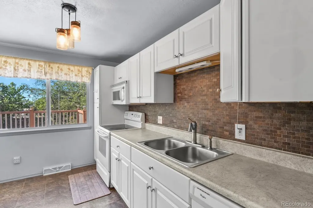 7500 W Bails Avenue Lakewood CO 80232