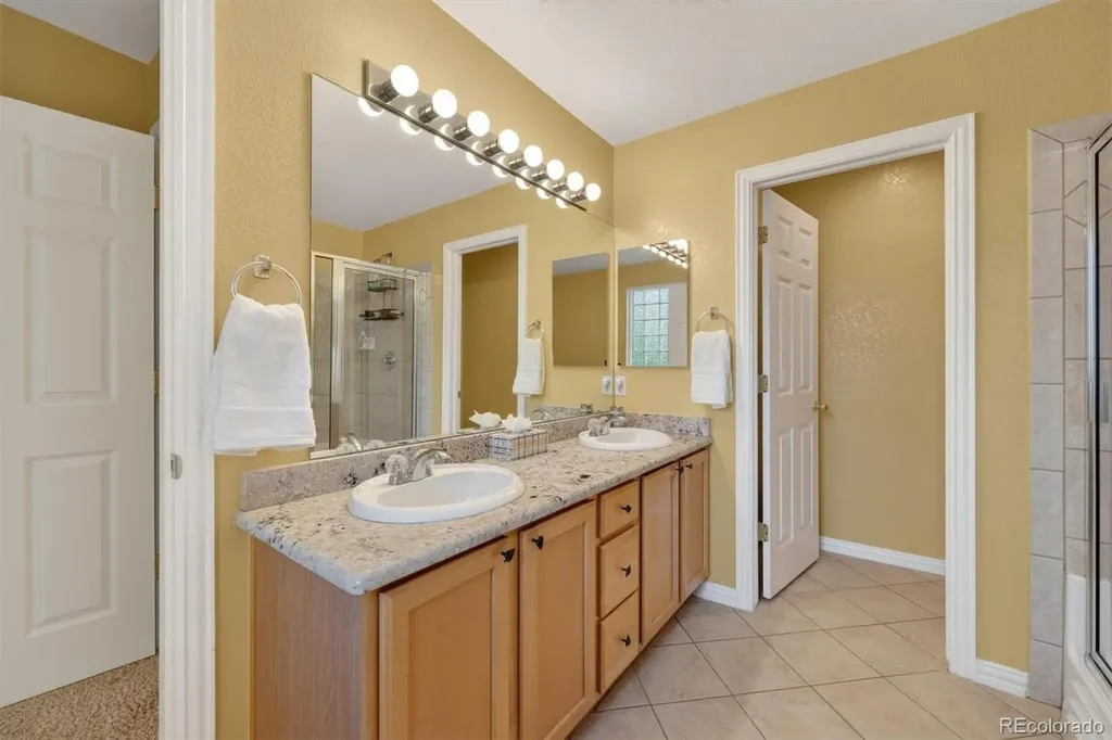 680 S Yarrow Street Lakewood CO 80226