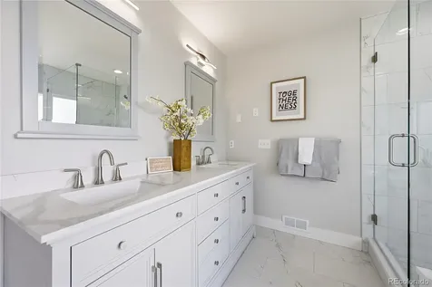 21879 E Davies Circle Aurora CO 80016