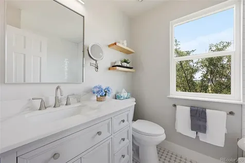 21879 E Davies Circle Aurora CO 80016
