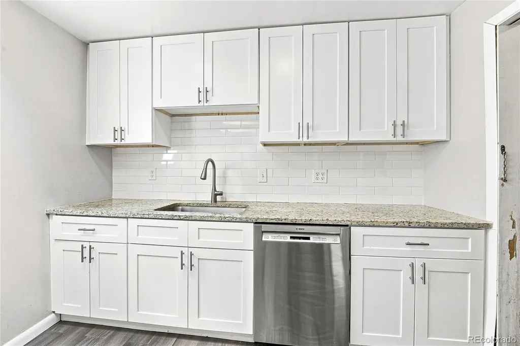 2541 Billings Street Aurora CO 80011