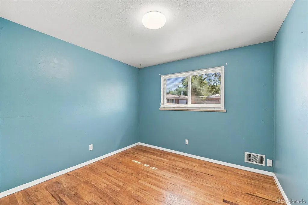 2541 Billings Street Aurora CO 80011