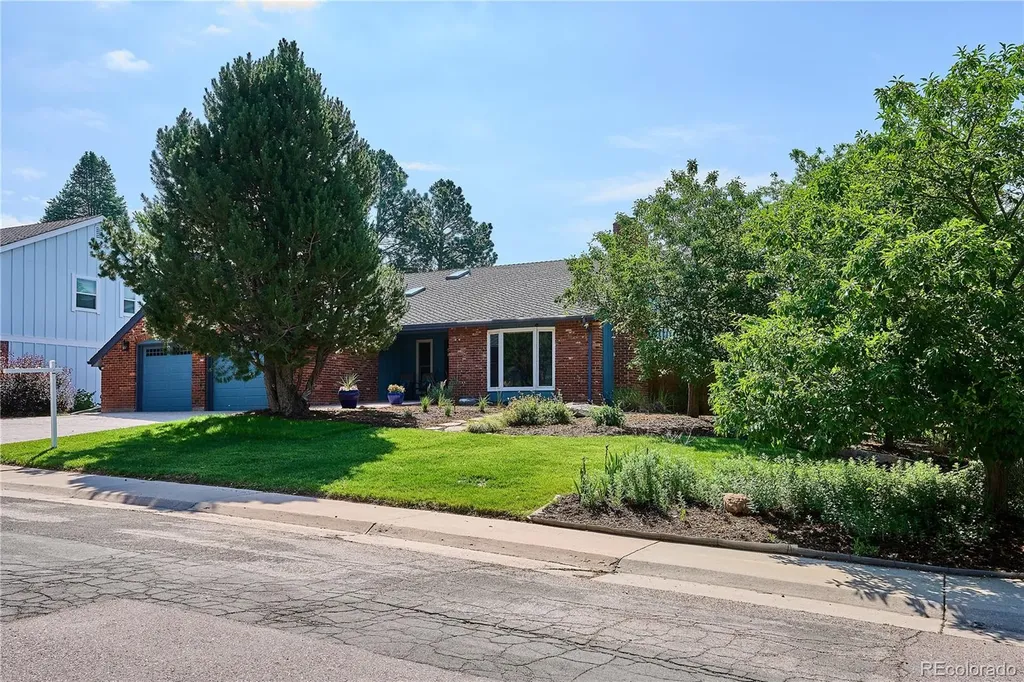 8510 E Nichols Avenue Centennial CO 80112