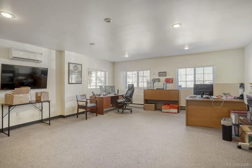 422 21st Street Denver CO 80205