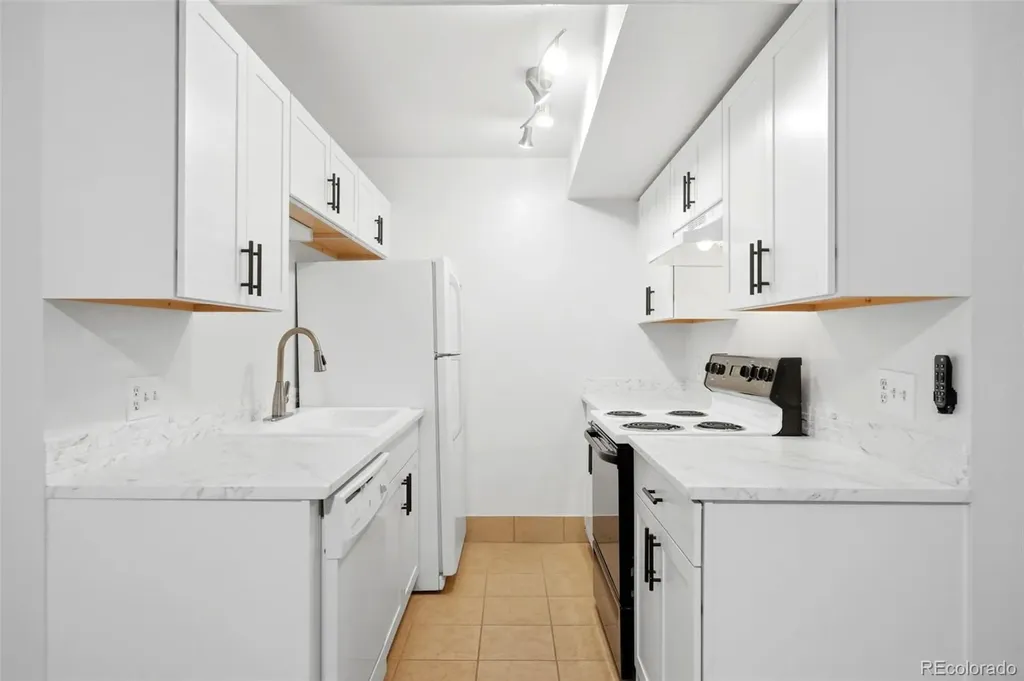 16259 W 10th Avenue Golden CO 80401