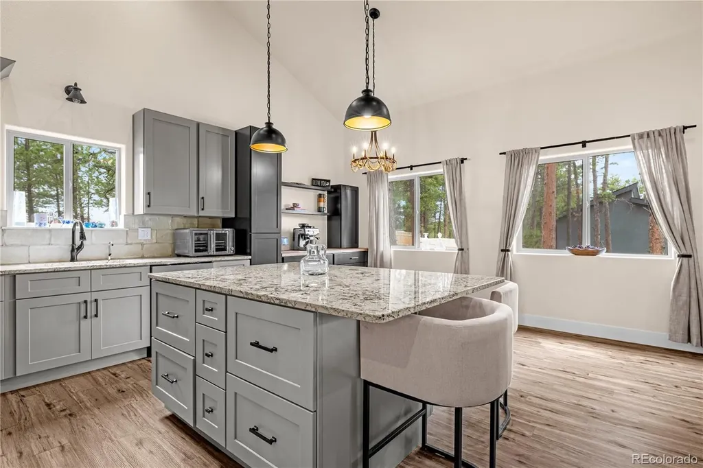 114 Homestead Lane Florissant CO 80816