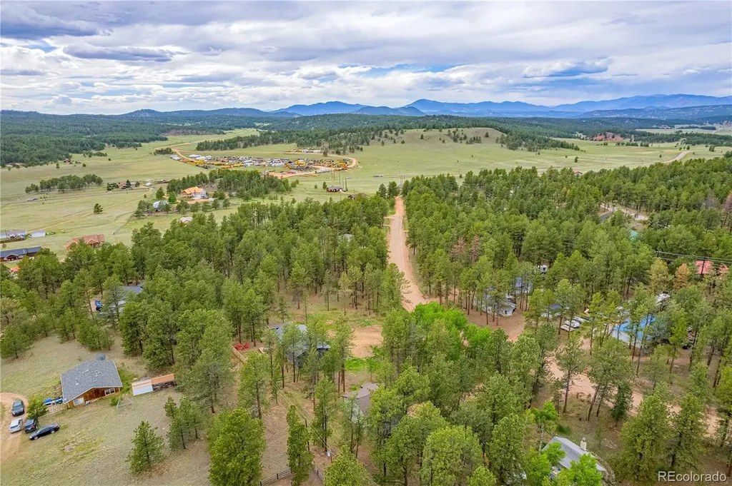 114 Homestead Lane Florissant CO 80816