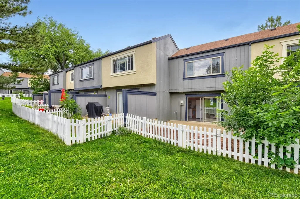790 W Moorhead Circle Boulder CO 80305
