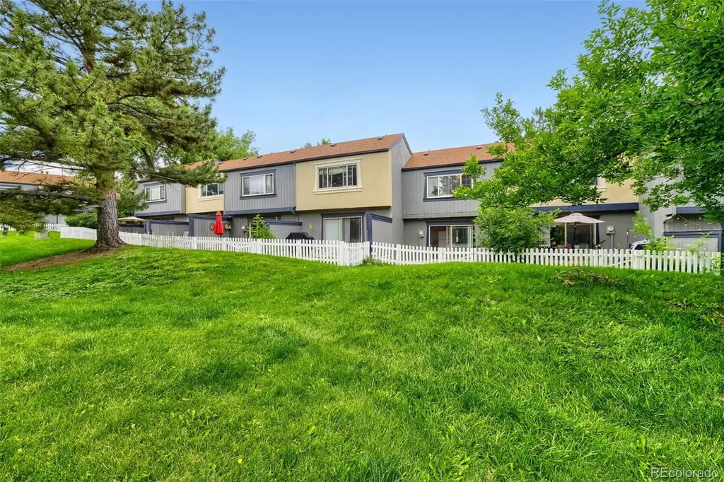 790 W Moorhead Circle Boulder CO 80305