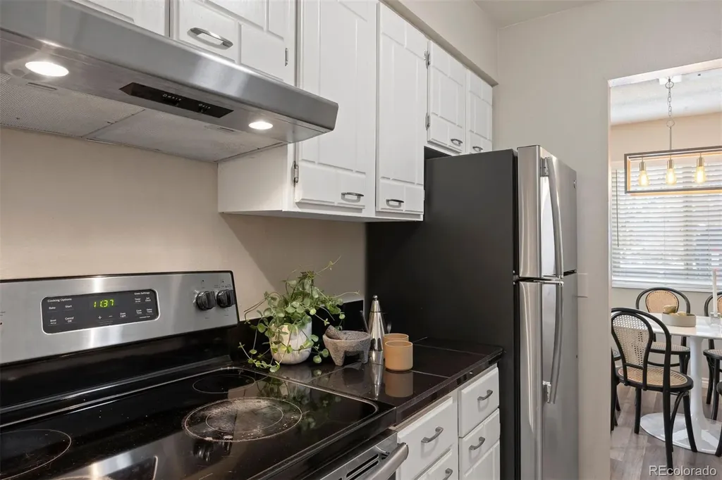 7995 E Mississippi Avenue Denver CO 80247