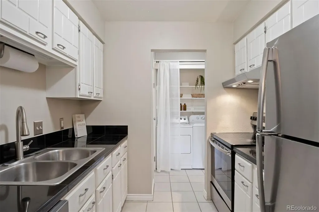 7995 E Mississippi Avenue Denver CO 80247