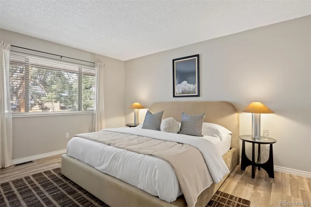 7995 E Mississippi Avenue Denver CO 80247