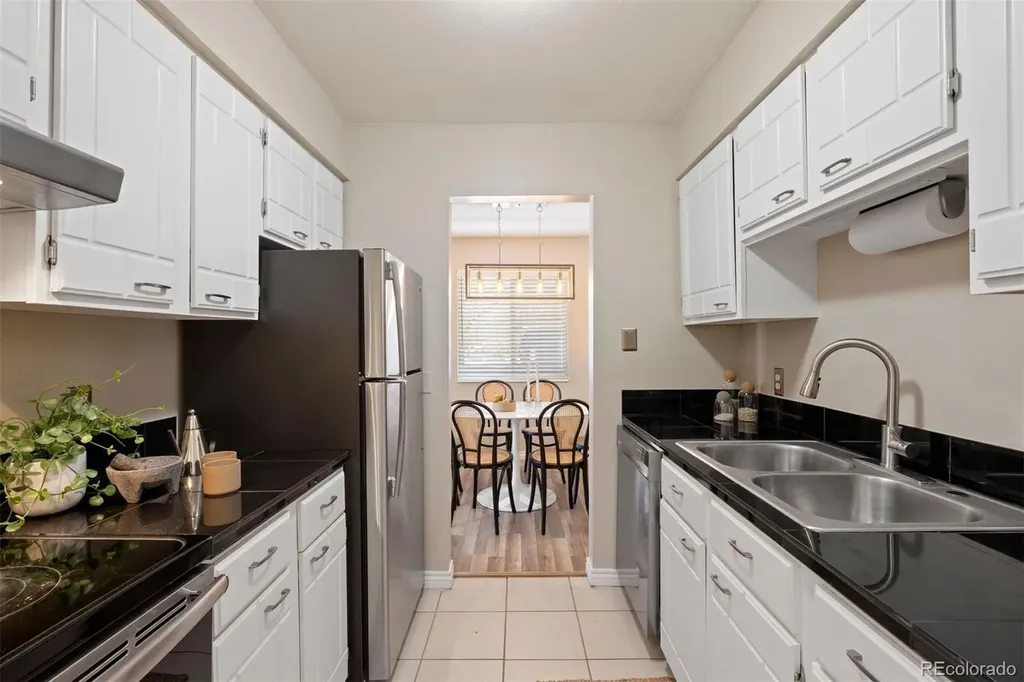 7995 E Mississippi Avenue Denver CO 80247