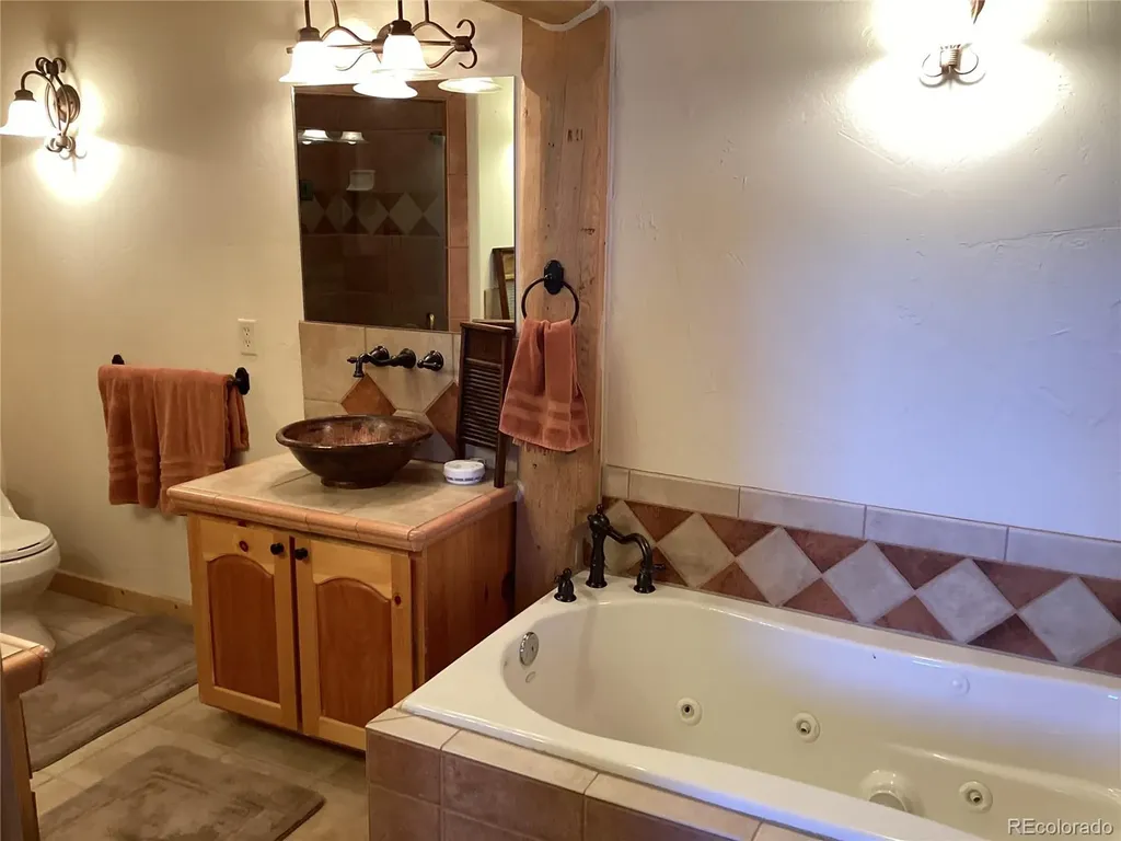 9073 54 7/10 Road Molina CO 81646