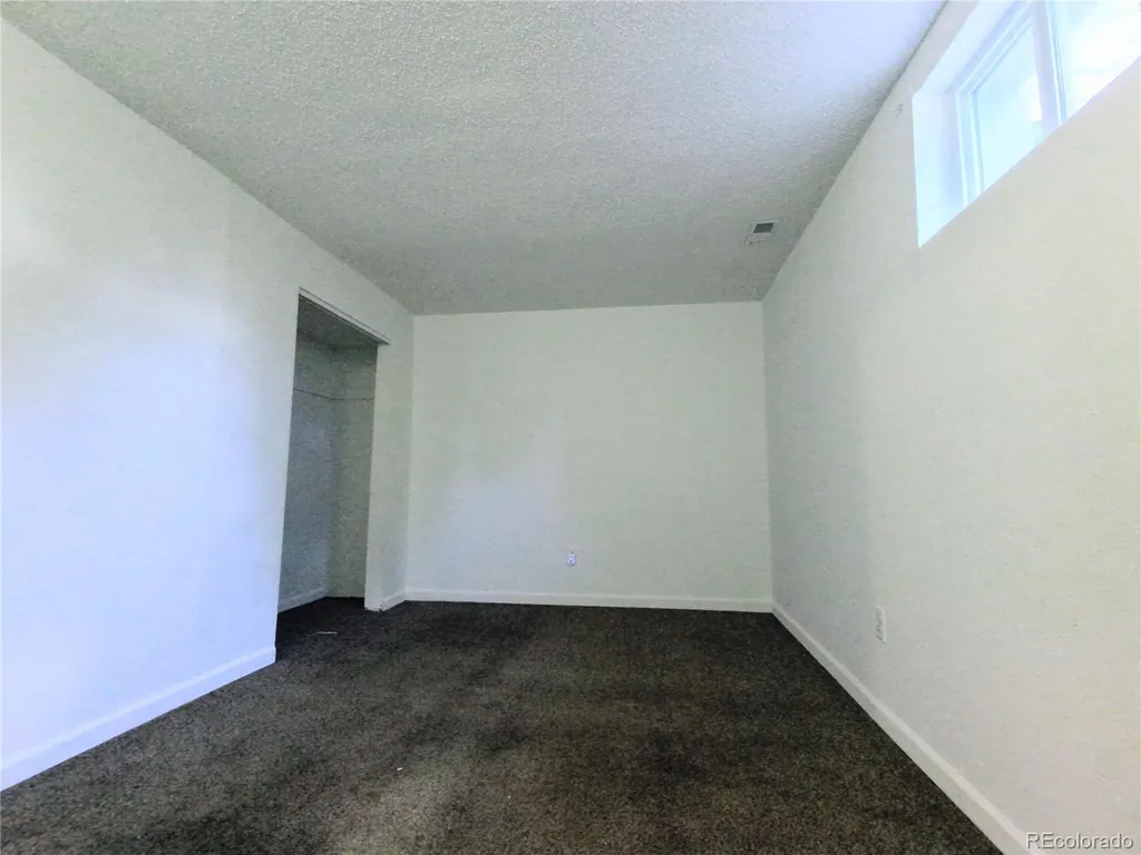 12321 Randolph Place Denver CO 80239
