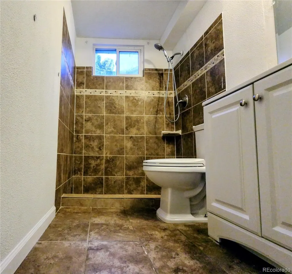 12321 Randolph Place Denver CO 80239